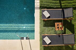 Theasea Stylish Residences