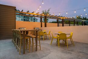 Home2 Suites by Hilton Rowlett Rockwall Marina