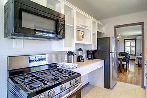 Quiet Sea Point Cottage by Redawning