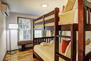 Pier Heaven 6031abc 9 Bedroom Home by RedAwning