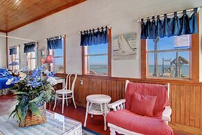 Joys Beach 1 Bedroom Cottage by RedAwning