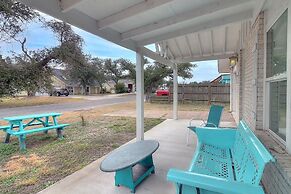 Mermaid's Landing 2 Bedroom Cottage by RedAwning