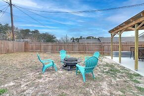 Mermaid's Landing 2 Bedroom Cottage by RedAwning