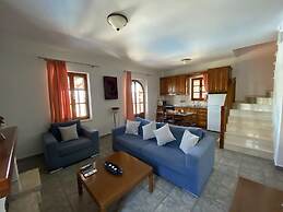 Executive Villa Madouri With Private Pool