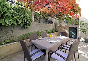 Apartment Pleasant Stay