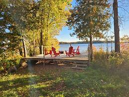 Stoco Lake Lodge