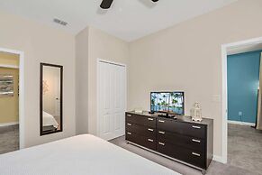 Modern Home, Big Pool Area Near Disney, CDC Cleaning 4cg456