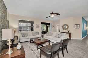 Modern Home, Big Pool Area Near Disney, CDC Cleaning 4cg456