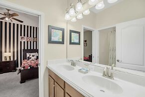 Modern Home, Big Pool Area Near Disney, CDC Cleaning 4cg456