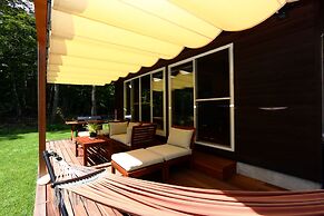 Rental Villa Cachette