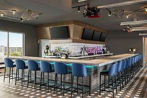Aloft Wilmington at Coastline Center