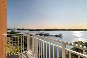 Aloft Wilmington at Coastline Center
