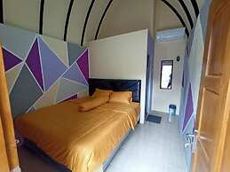 Bungalow Ungu Kebumen