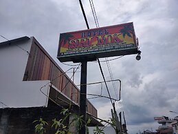 Sri MK Hotel