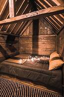 Singgasana Villa & Resto