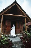 Singgasana Villa & Resto