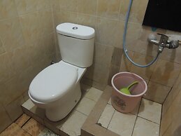 Ungu Nasional 2 Hotel