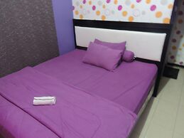 Ungu Nasional 2 Hotel