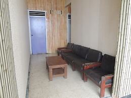 Ungu Nasional 2 Hotel