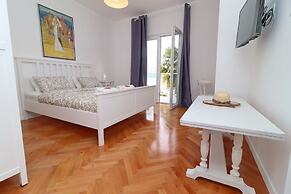 Holiday Home Rosemary