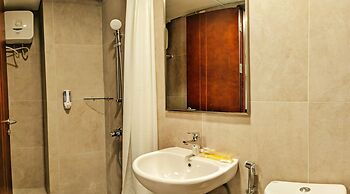 Lovina at Pollux Meisterstadt