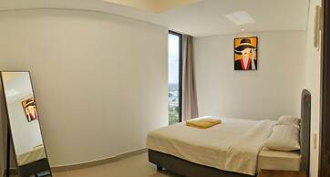 Lovina at Pollux Meisterstadt