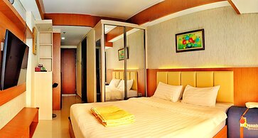 Lovina at Pollux Meisterstadt