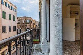 Ca' Grassi 2 Charming Balcony