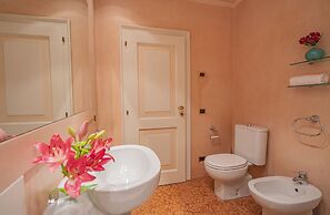 Ca' del Mercante Grand Canal