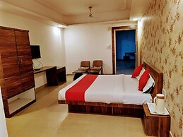 Hotel Abhinav Royal