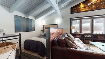 Mammoth Estates Studio Condos - 2 Blocks from The Village Gondola Stat