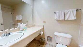 Mammoth Estates Studio Condos - 2 Blocks from The Village Gondola Stat