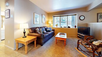 Mammoth Estates Studio Condos - 2 Blocks from The Village Gondola Stat