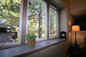 Mammoth Estates Studio Condos - 2 Blocks from The Village Gondola Stat