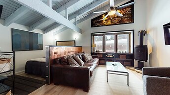 Mammoth Estates Studio Condos - 2 Blocks from The Village Gondola Stat