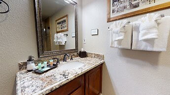 Silver Bear #30 2 Bedroom Condo