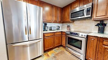 Silver Bear #30 2 Bedroom Condo