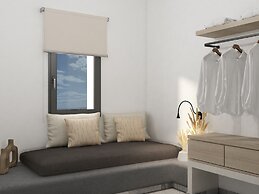 Omilos Beachfront House