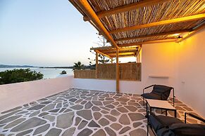 Omilos Beachfront House