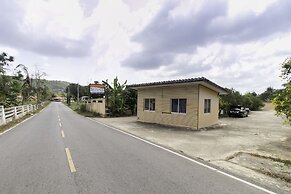 OYO 75392 Phachuen Resort