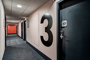 B&B HOTEL Le Port- Marly St-Germain en Laye
