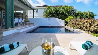 Sugar Hill - Frangipani by Blue Sky Luxury