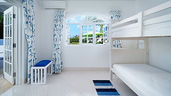 Sugar Hill - Frangipani by Blue Sky Luxury