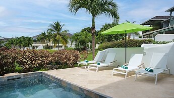 Sugar Hill - Frangipani by Blue Sky Luxury