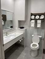 Clarion Pointe Port Arthur-Beaumont South