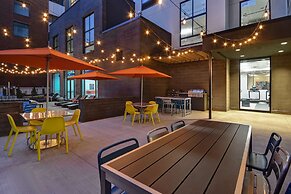 Home2 Suites by Hilton Kalamazoo Downtown