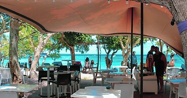 DoubleTree by Hilton Noumea Ilot Maitre Resort
