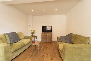 The Olde Coach House