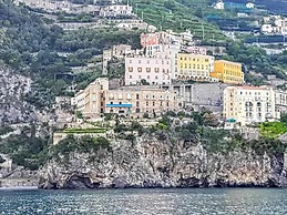 Stunning 5-guests Apartment 2 km From Amalfi