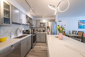 4 Bedrooms Suite - Group of Families